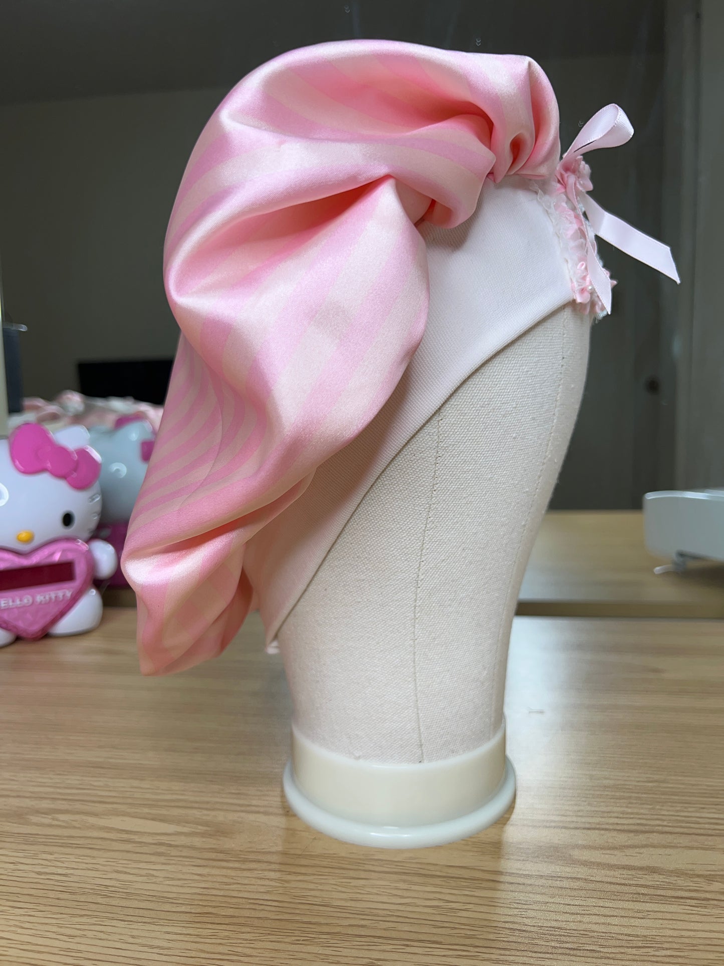 angel corset bonnet